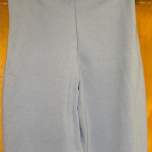 Fabletics Cornflower Blue Leggings Side Zip Legs Phone Pocket- Small Excellent - Picture 4 of 10